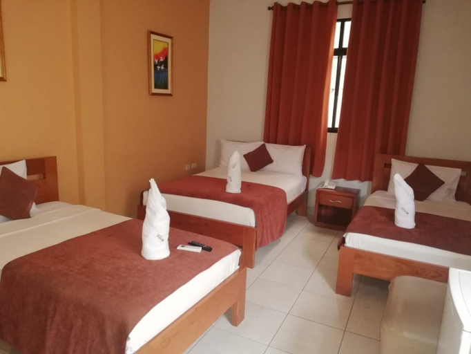 2, Hostal Huayruro, Maynas
