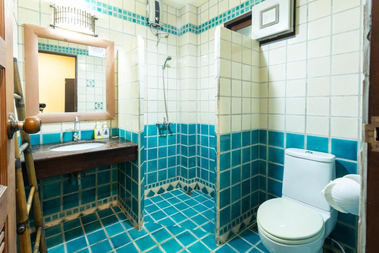 Bathroom 2