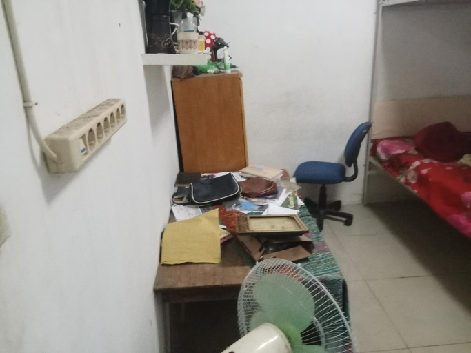 Others 5, Bartholomew room, Medan