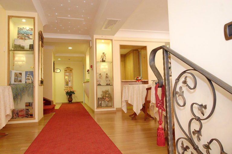 Public Area, Hotel Castel Gandolfo, Rome