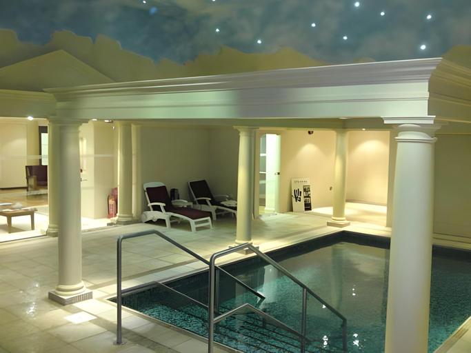 Sport & Beauty 2, The Swan, Streatley, Berkshire, West Berkshire