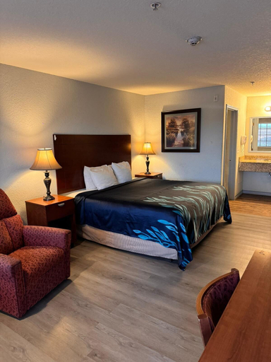 Bedroom 2, Hotel O Bien Venido Pearsall I-35, Frio