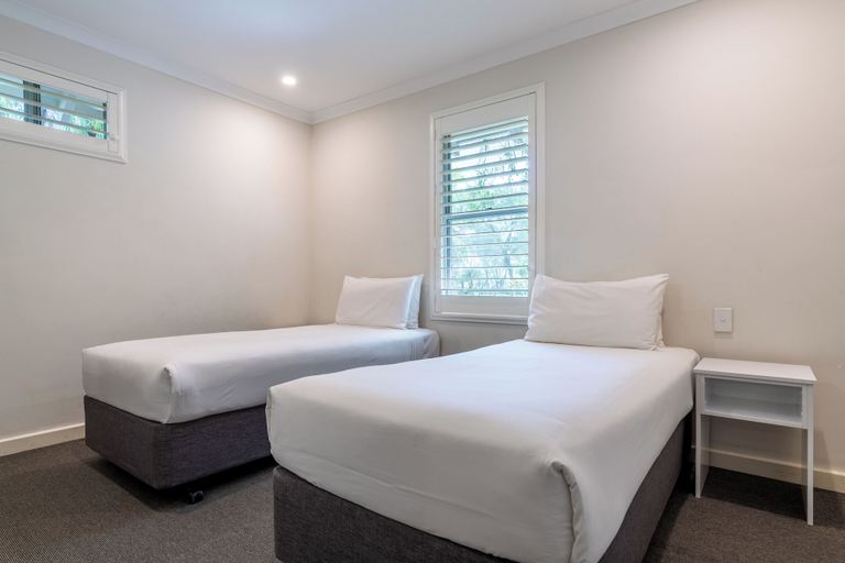 Bedroom 13