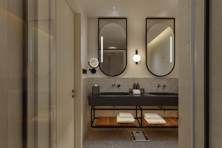 Bathroom 5, SIRO Porto Montenegro