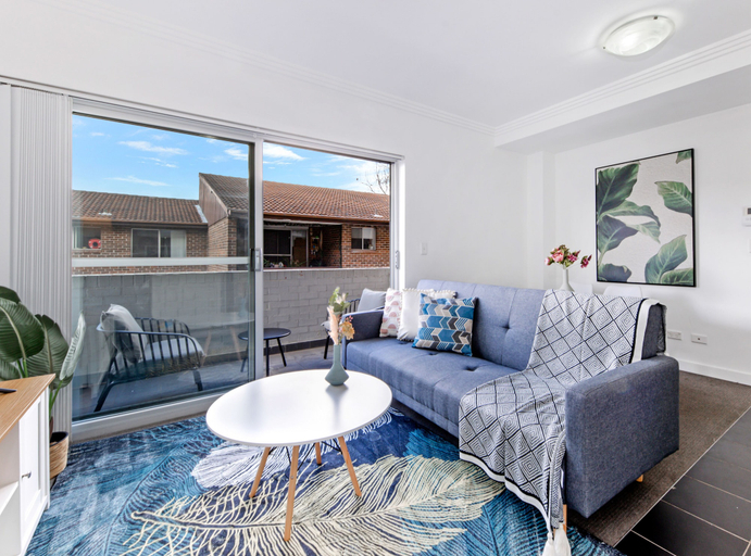 Others 2, Kozyguru | Harris Park | Charming 1R Two-Story Apt, Sydney