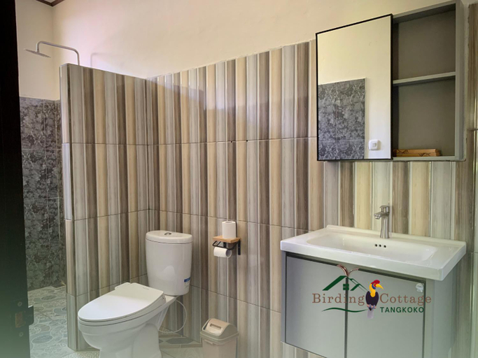 Bathroom, Birding Cottage Tangkoko, Bitung