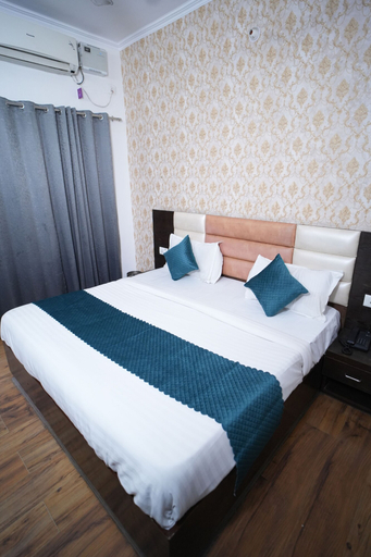 Bedroom 2, Hotel Royal Tree, Garhwal
