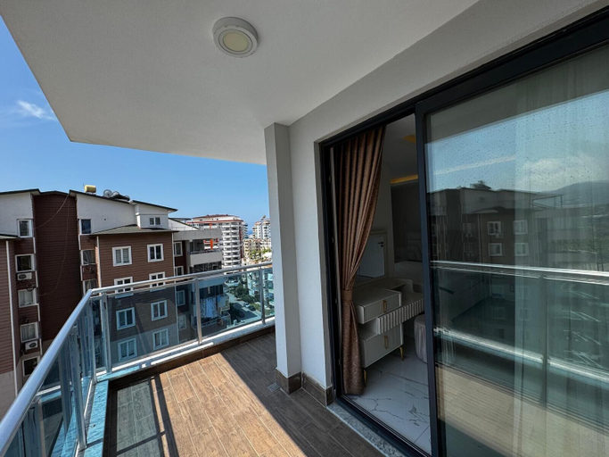 Others 5, Heaven Hills Complex, Antalya