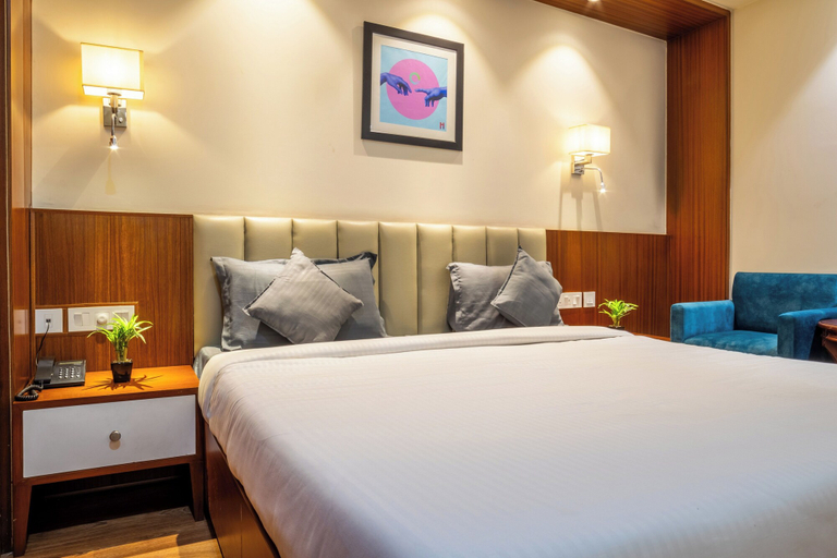 Bedroom 3, Housr Sector 42 Gurgaon Golf Course Road, Gurgaon
