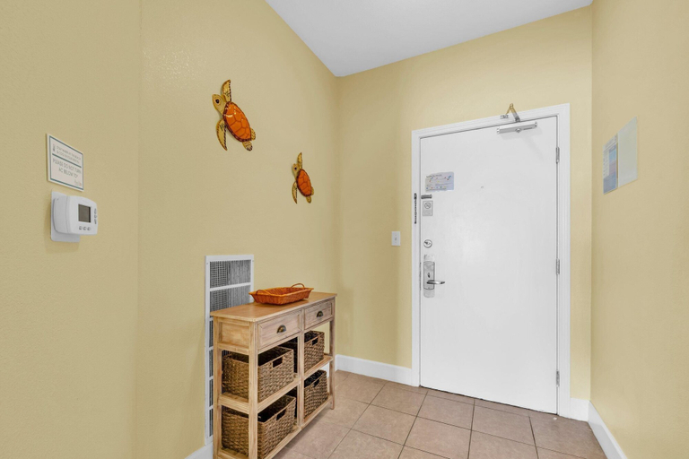 Bedroom 3, Tidewater 408, Bay