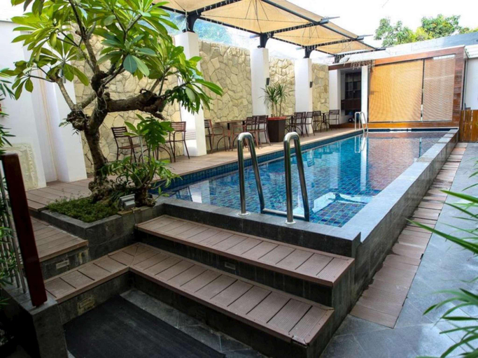Others 4, Favor Hotel, Makassar