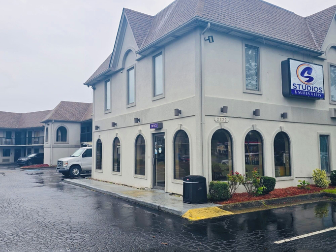 Exterior & Views 2, STUDIOS & SUITES 4 LESS CHESAPEAKE, Chesapeake