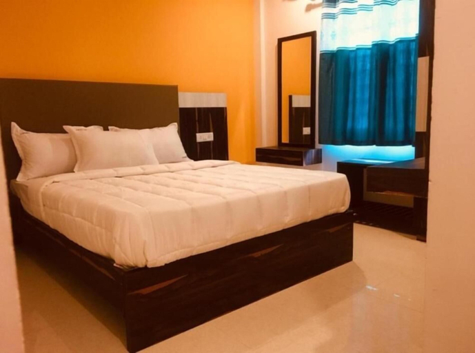 Bedroom 2, MM Park Inn, Kancheepuram
