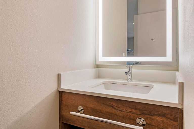 Bathroom 4, Extended Stay America Premier Suites - Yuma, Yuma