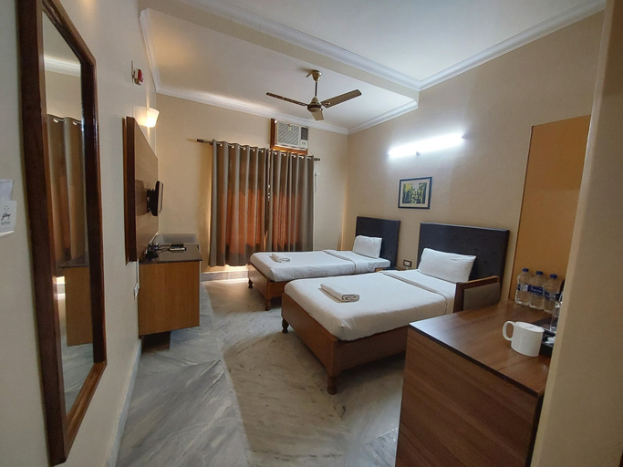 Bedroom 2, Hotel Acacia, Dimapur
