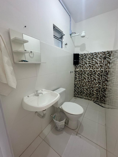 Bathroom 4, Pousada Costa do Sol Coroa Vermelha, Porto Seguro