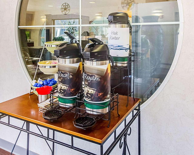 Food & Drinks 5, Quality Inn & Suites Kerrville, Kerr
