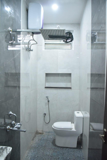 Bathroom 3, Ramchitra's, Thanjavur