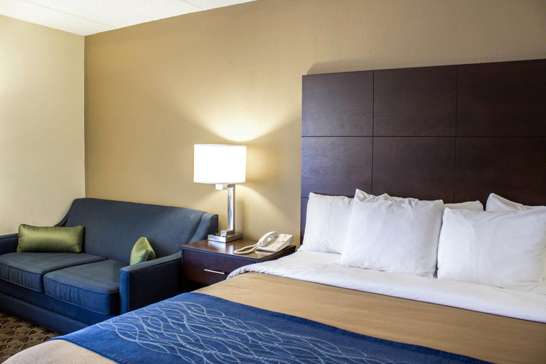 Bedroom 3, Comfort Inn & Suites Fuquay Varina, Wake