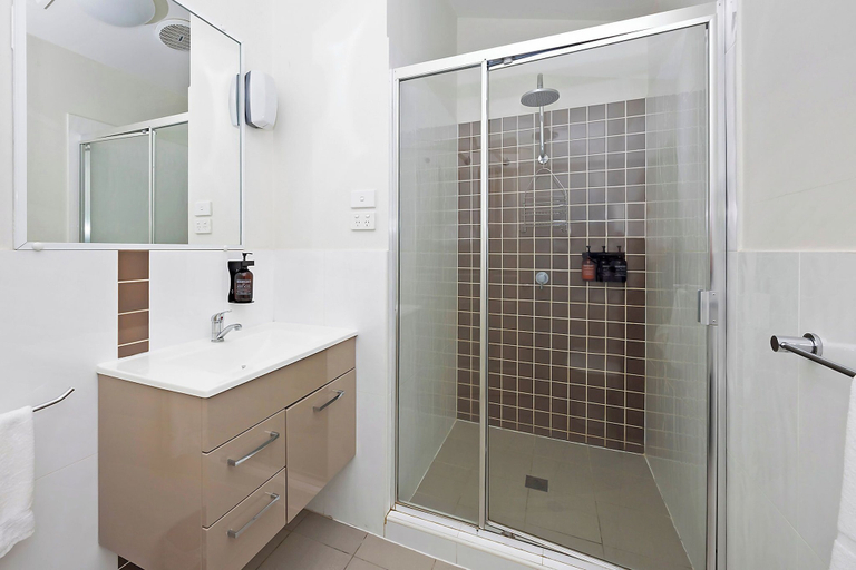 Bathroom 4, Reflections Eden - Holiday Park, Bega Valley