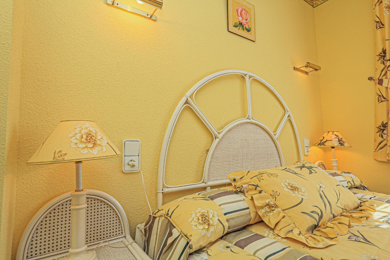 Bedroom 3, LTIORAL COSTA DORADA - CASA MERCURI Only families, Tarragona
