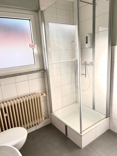Bathroom 5, Burghotel Lorrach, Lörrach