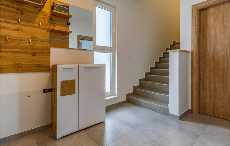 Others 2, Stunning Home In Pula, Pula