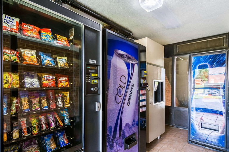 Food & Drinks 5, Quality Inn Manassas Area, Prince William