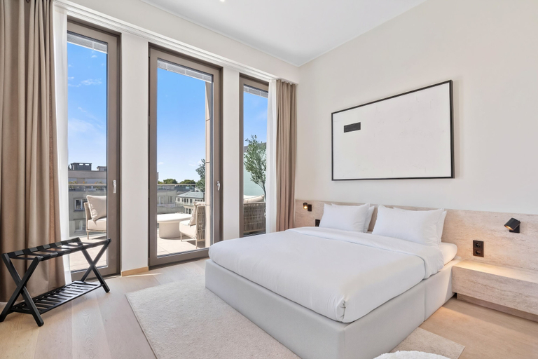 Bedroom 2, Voya Residence Zenit Royal - Luxury Apart Hotel with Rooftop Views & Concierge, Luxembourg
