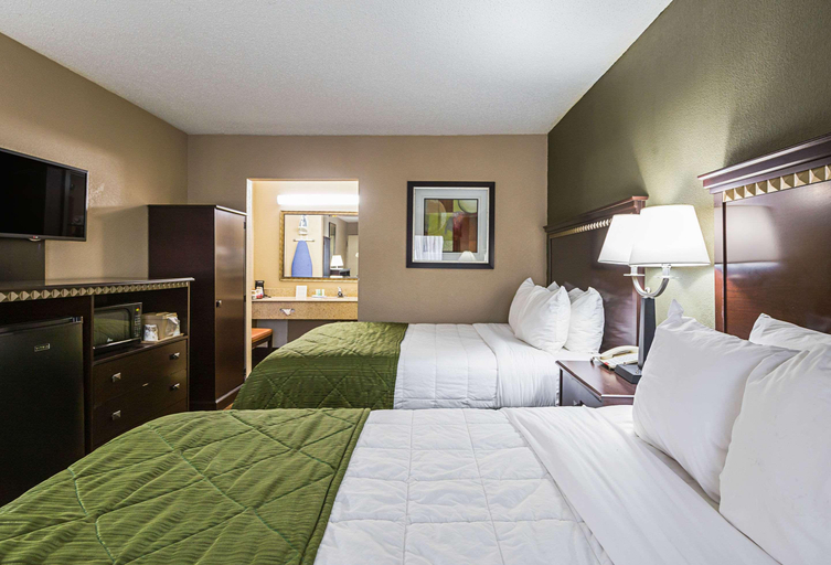 Bedroom 4, Quality Inn & Suites Haywood Mall Area, Greenville