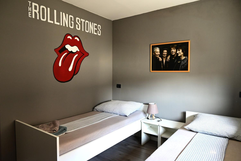 Others 2, Rock Rooms Pula, Pula