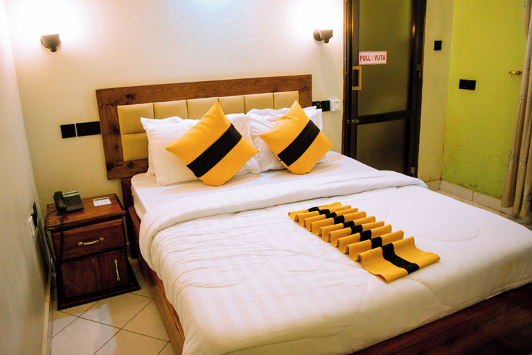 Bedroom 2, MARK-A GARDEN HOTEL KAWE, Kinondoni