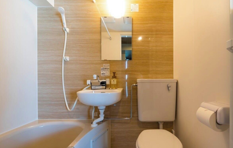 Bathroom 4, CU Host Dotonbori No.1 Mansion, Osaka
