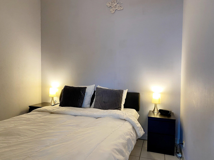 Bedroom, Apartment in Nieuwpoort Near the Beach, West-Vlaanderen