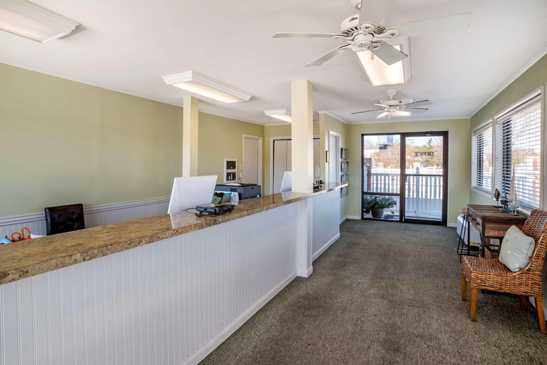 Public Area 2, Rodeway Inn & Suites Rehoboth Beach, Sussex