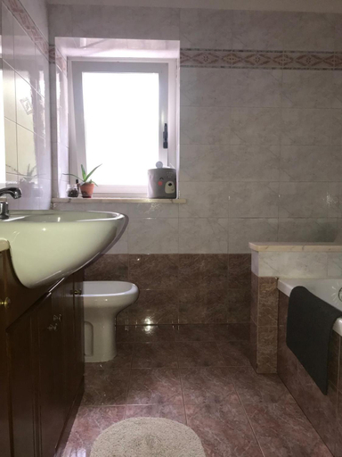 Bathroom, Ostello Casa Morit, Udine