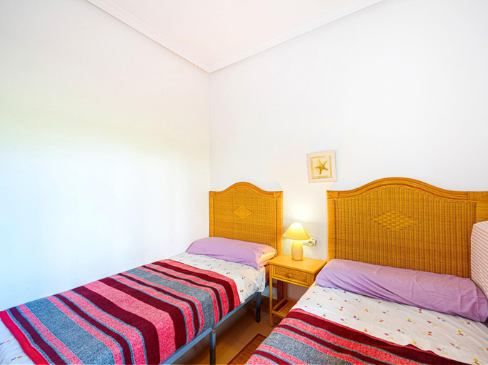 Bedroom 2, Denia Beachside Apartment, Alicante