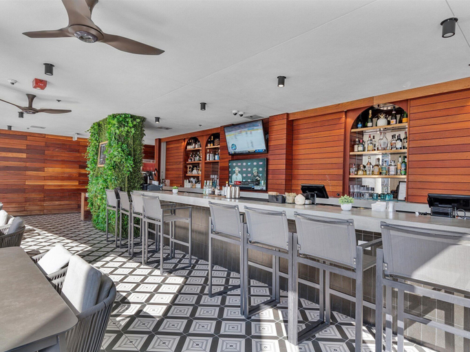 Food & Drinks 5, Miami Vacation Rentals - Downtown, Miami-Dade