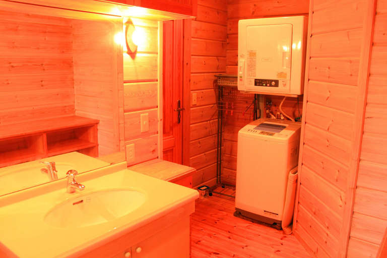 Bathroom 4, SinoYado Niji - Hostel, Yamanakako