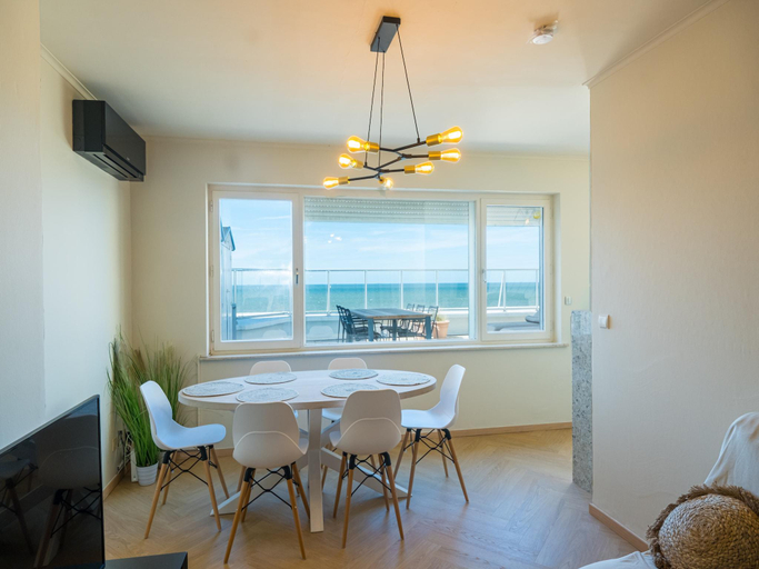 Others 5, Beautiful penthouse with phenomenal sea view, West-Vlaanderen