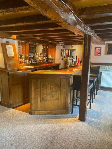 Others 4, The Queens Head Inn, Bedfordshire