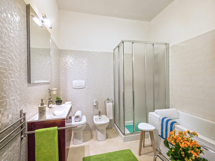 Bathroom 2, Grand Villa in Tavullia, Pesaro E Urbino