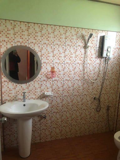 Bathroom, Wangintara Resort (วังอินธารา รีสอร์ท), Muang Phitsanulok