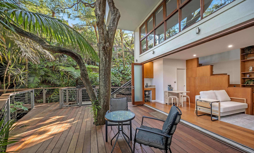 Room 3, Metawisebnb Stylish Loft Studio With Garden in Seaforth, Sydney