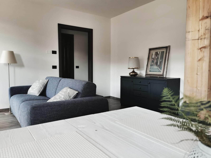 Bedroom 4, CASA ESTER, Trento