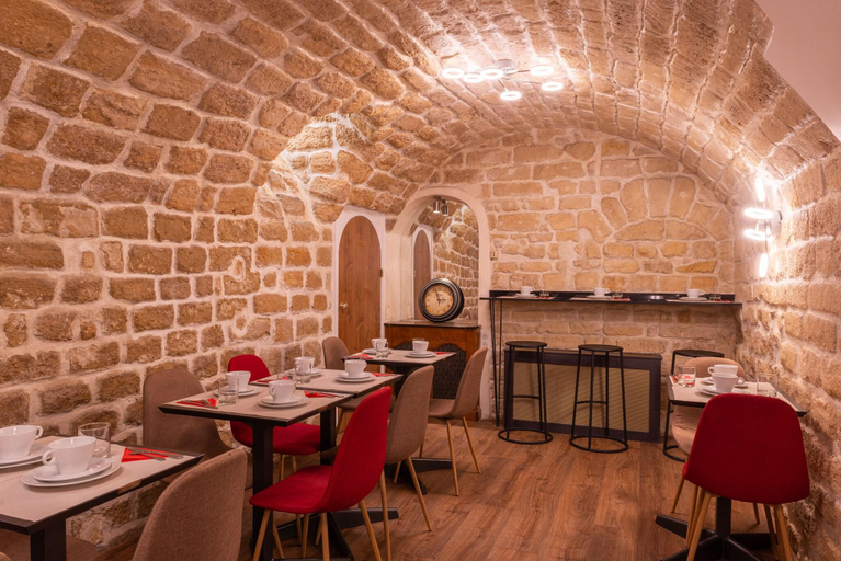 Food & Drinks 5, Istria St Germain, Paris