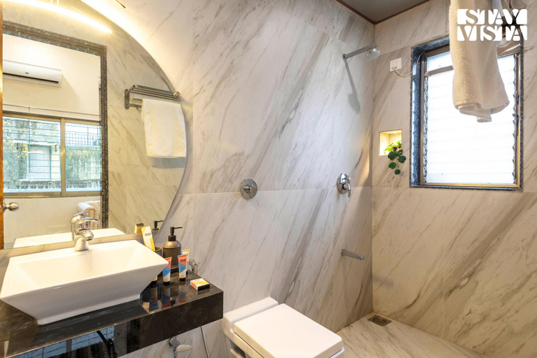 Bathroom 4, StayVista at Nova Nest with Rooftop Pool, Pune