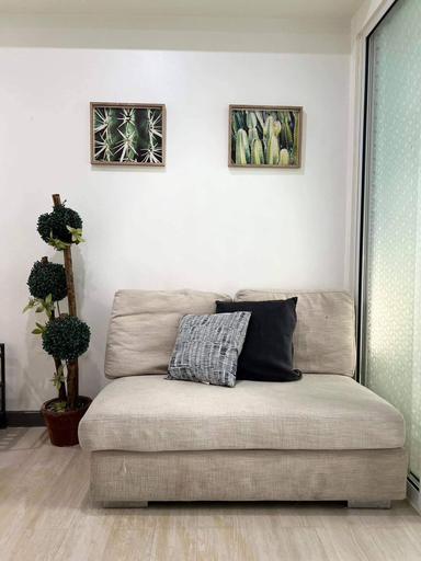 Others 5, Santorini Suites, Taguig
