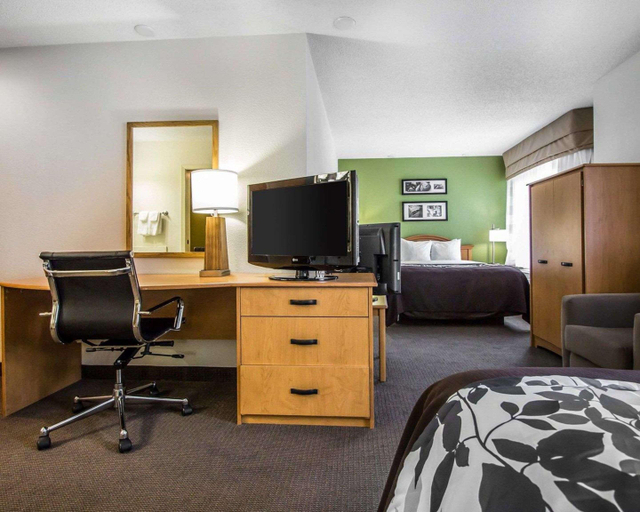 Others 5, Sleep Inn & Suites Omaha Airport, Douglas