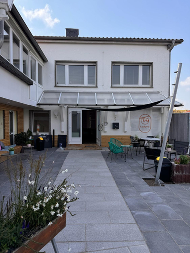 Exterior & Views 1, Pension FAULPELZ - Budget Apartment mit Kuche, Badewanne, Parkplatz, Eichsfeld
